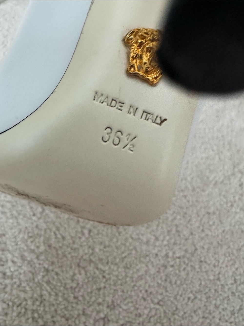 Versace pumps - Picture 4 of 4